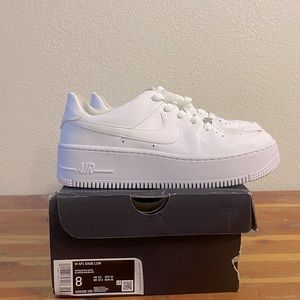 NIKE AIR FORCE 1 SAGE LOW